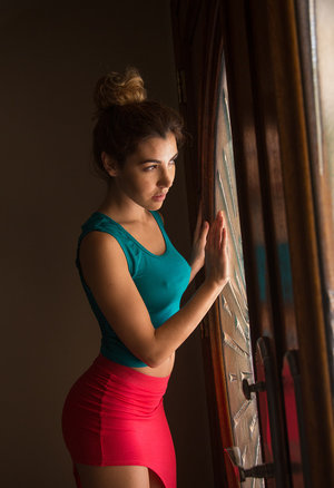 18 year old first timer jerking a big cock for cum on breasts